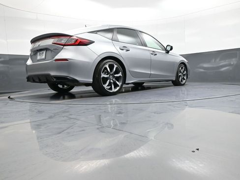 Certified 2025 Honda Civic Sport Touring image 28