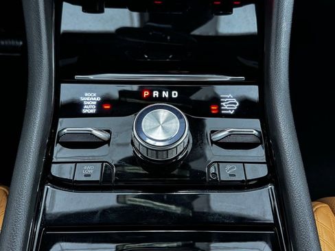 Certified 2023 Jeep Grand Cherokee Summit w/ Adv Protech Group IV AWD/4WD image 21