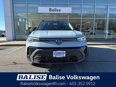 New 2026 Volkswagen Taos SE