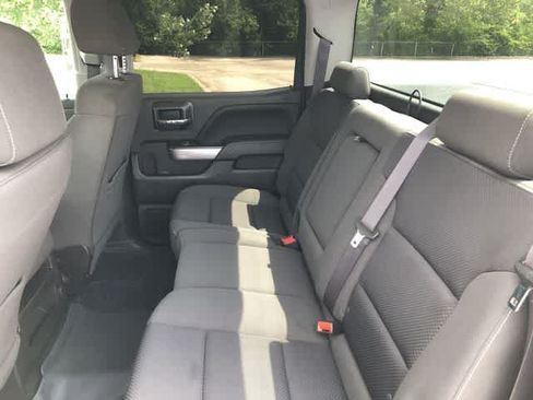 Used 2017 Chevrolet Silverado 1500 LT AWD/4WD image 35