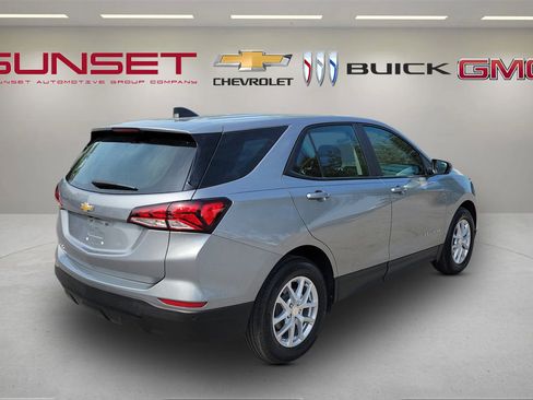 Certified 2023 Chevrolet Equinox LS image 4