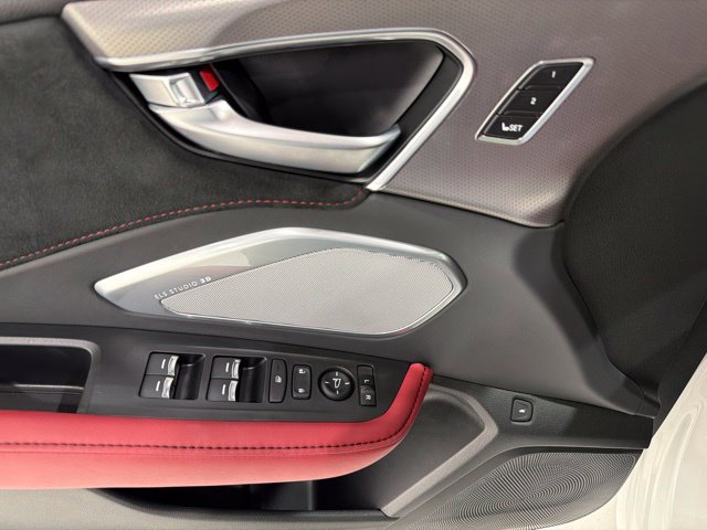 Certified 2025 Acura RDX w/ Advance Package AWD/4WD image 28