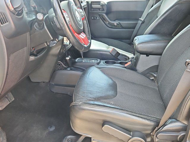 Used 2016 Jeep Wrangler Unlimited Sahara AWD/4WD image 19