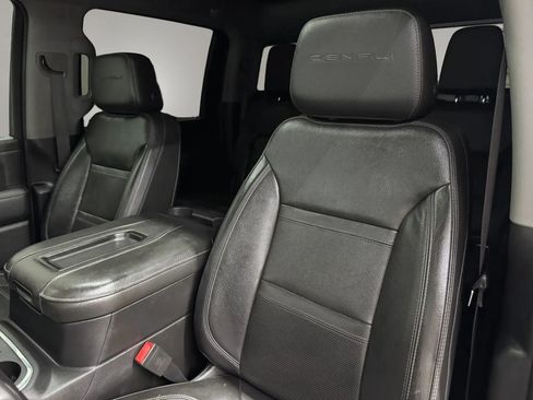 Used 2020 GMC Sierra 2500 Denali w/ Denali Ultimate Package AWD/4WD image 11