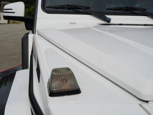 Used 2018 Mercedes-Benz G 550 Squared image 19