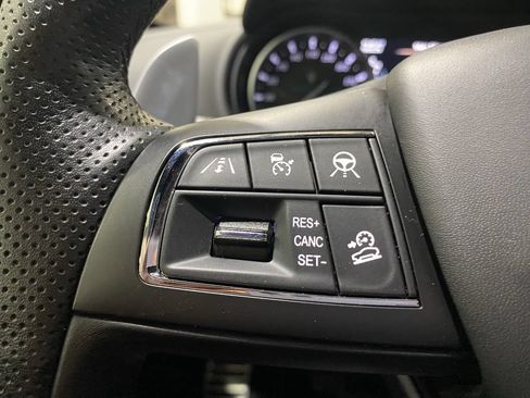 Used 2022 Maserati Levante Trofeo AWD/4WD image 11