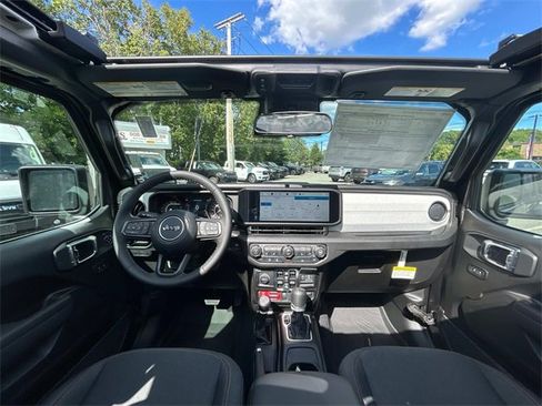 New 2025 Jeep Wrangler Willys image 7