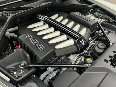 Used 2015 Rolls-Royce Ghost RWD image 70