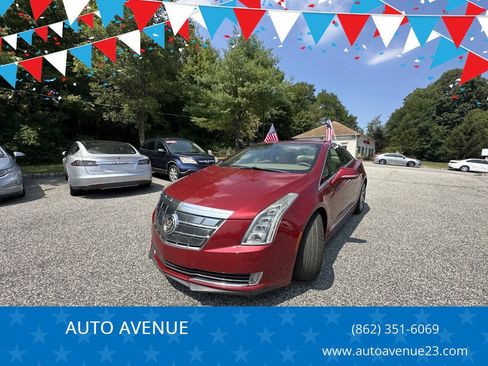 Used 2014 Cadillac ELR w/ Luxury Package FWD image 1