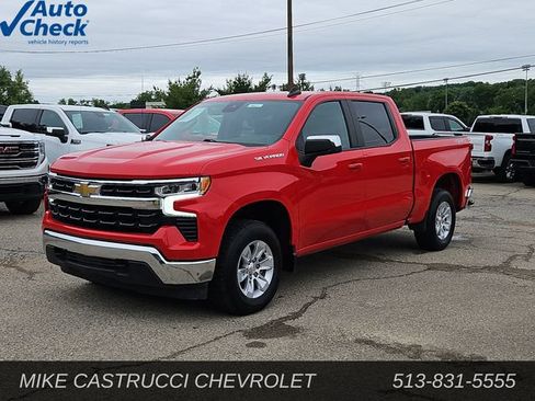 Used 2025 Chevrolet Silverado 1500 LT AWD/4WD image 1