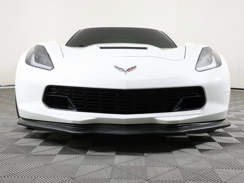 Used 2016 Chevrolet Corvette Stingray image 2