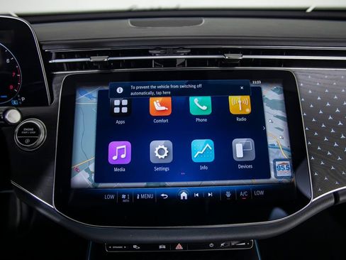 Used 2024 Mercedes-Benz E 350 4MATIC Sedan image 32