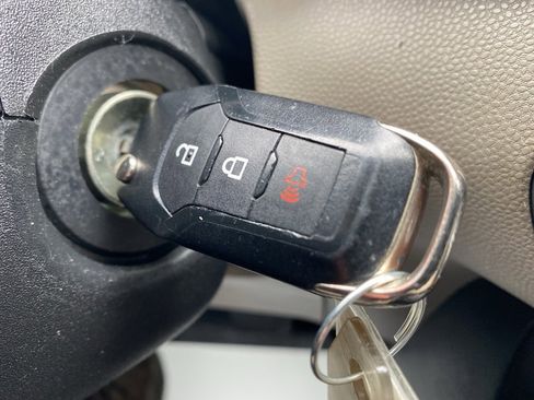 Used 2022 Ford EcoSport S image 27