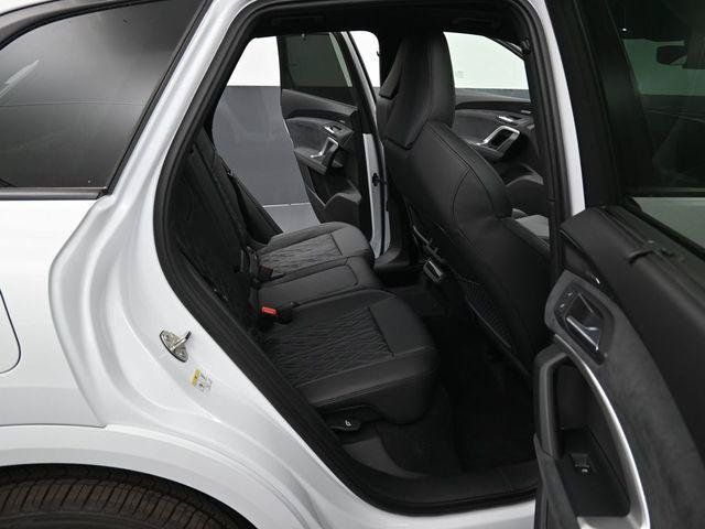 New 2026 Audi SQ5 Premium Plus AWD/4WD image 13