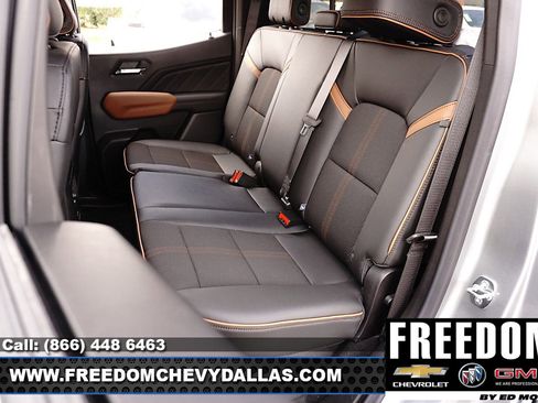 New 2026 GMC Canyon AT4 image 14