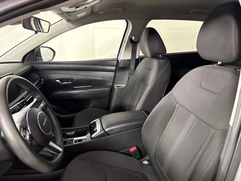 Used 2025 Hyundai Tucson SEL FWD image 32