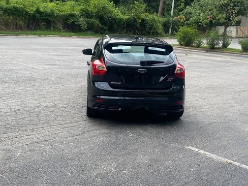 Used 2013 Ford Focus ST FWD image 6