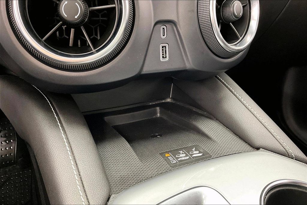 Used 2024 Chevrolet Blazer LT w/ Convenience Package FWD image 32