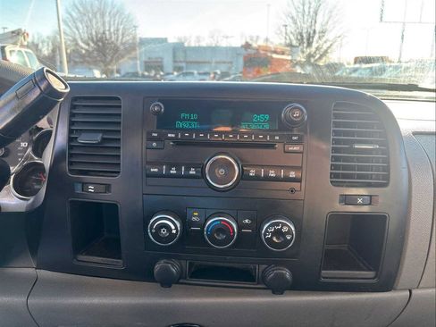 Used 2008 Chevrolet Silverado 3500 W/T image 13