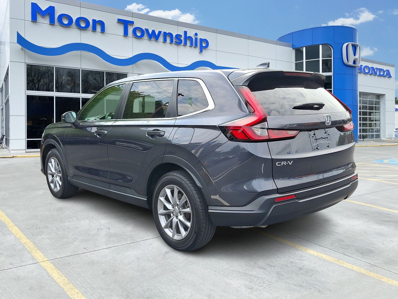 Used 2026 Honda CR-V EX image 4