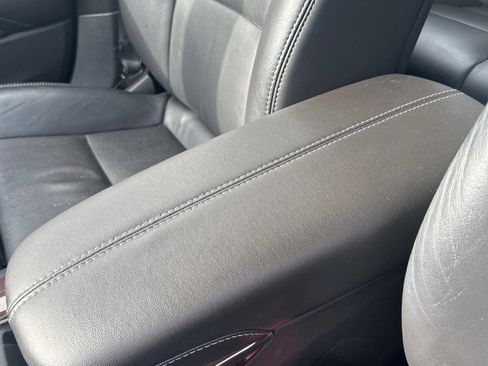 Used 2013 Cadillac XTS Luxury w/ Driver Awareness Package image 14