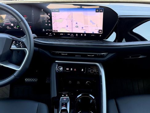 Certified 2025 Audi Q5 Premium w/ Premium Plus AWD/4WD image 22