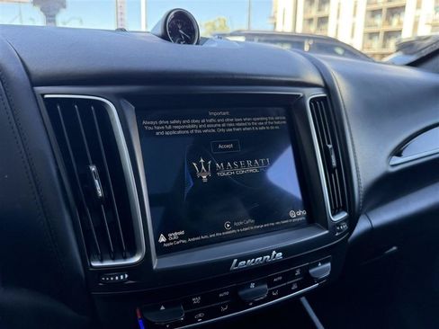 Used 2020 Maserati Levante GranSport AWD/4WD image 42