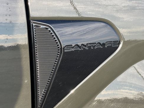 Used 2024 Hyundai Santa Fe Limited image 31