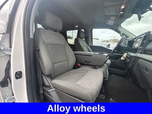 Used 2025 Ford F250 XLT image 28