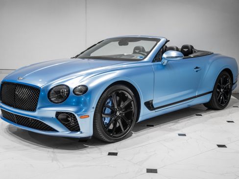 Used 2022 Bentley Continental GT V8 AWD/4WD image 9