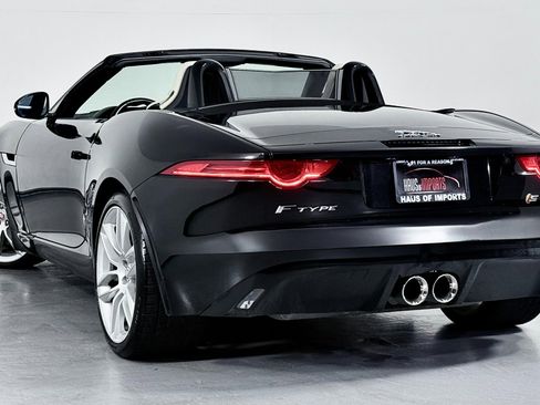 Used 2016 Jaguar F-TYPE S image 9