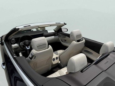 Used 2019 Mercedes-Benz E 450 4MATIC Cabriolet image 15