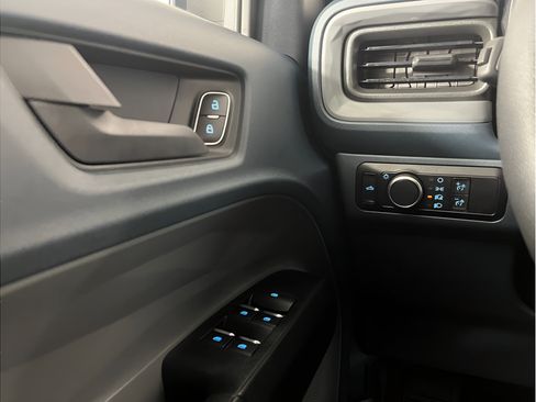 Used 2026 Ford Maverick XL AWD/4WD image 22