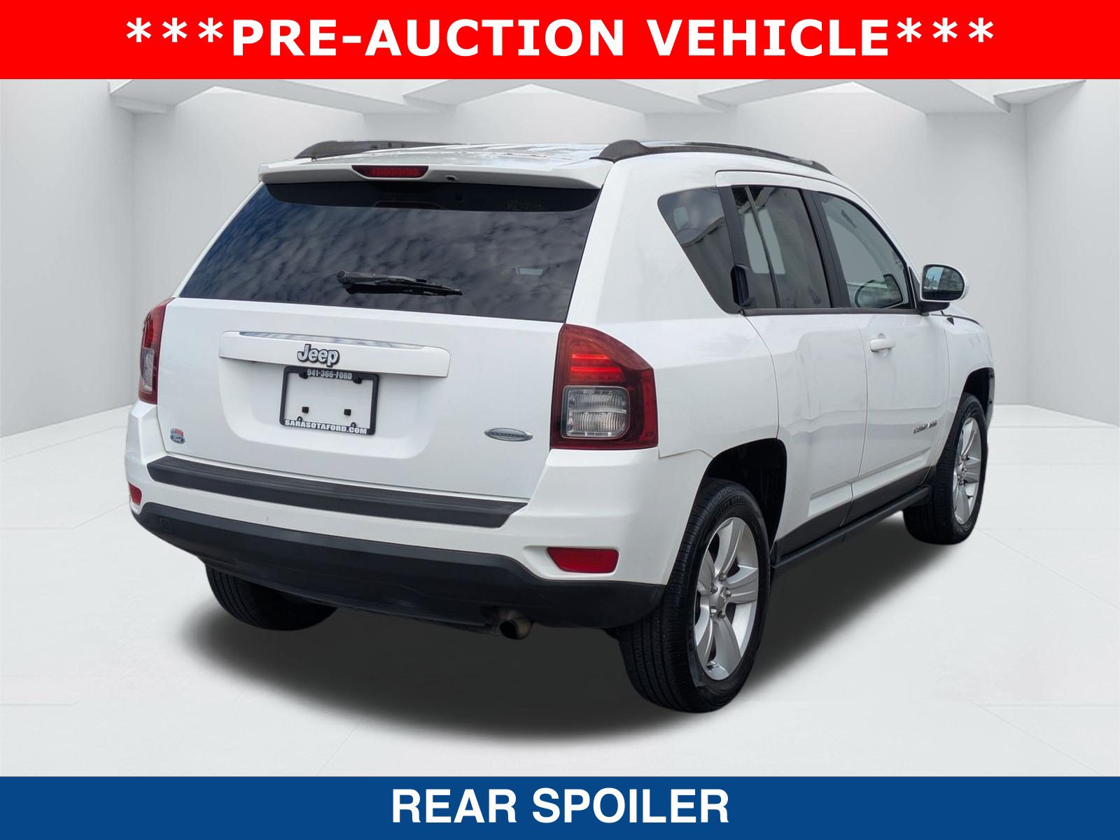 Used 2014 Jeep Compass Latitude FWD image 5