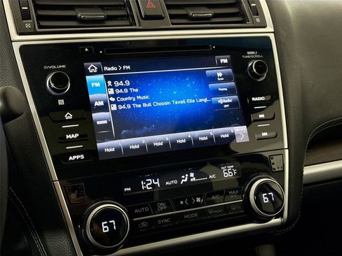 Used 2018 Subaru Outback 2.5i Limited image 25