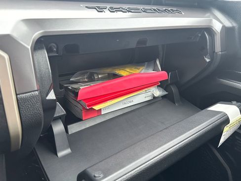 Used 2025 Toyota Tacoma TRD Off-Road w/ TRD Off Road Upgrade Package image 27