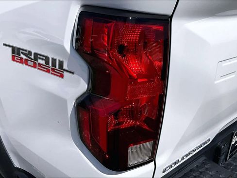 Used 2026 Chevrolet Colorado Trail Boss image 28