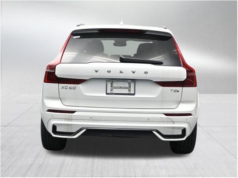 New 2026 Volvo XC60 T8 Ultra AWD/4WD image 4