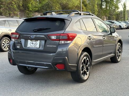 Used 2021 Subaru Crosstrek 2.0i Premium w/ Moonroof Package image 3