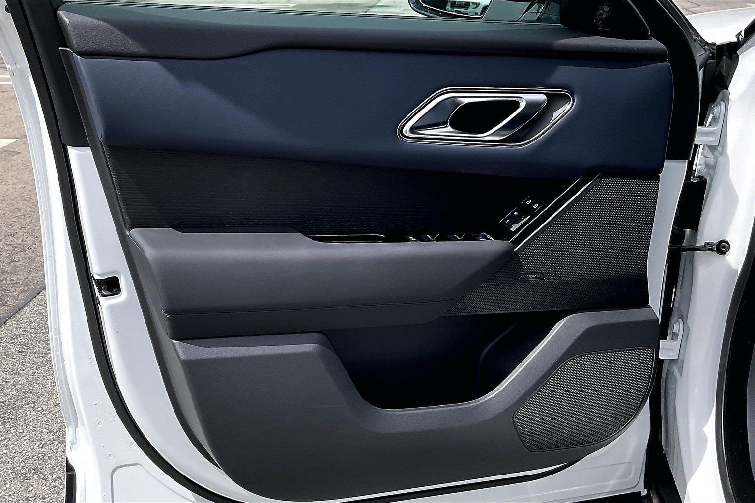 New 2026 Land Rover Range Rover Velar S AWD/4WD image 14