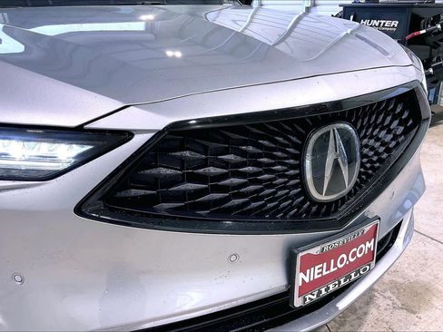 Used 2023 Acura MDX A-Spec image 32