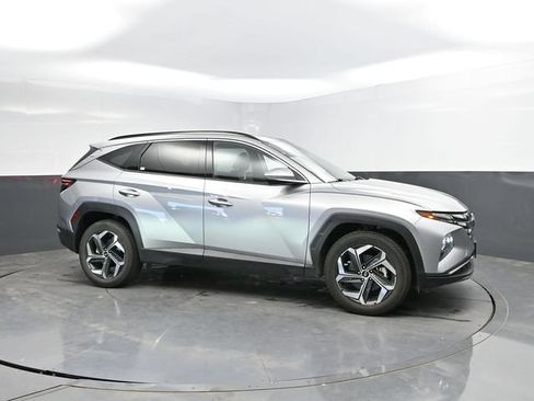 Used 2024 Hyundai Tucson Limited AWD/4WD image 5