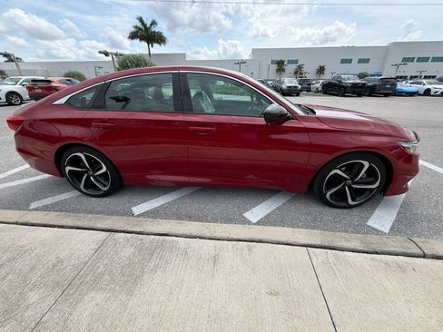 Used 2021 Honda Accord Sport image 4