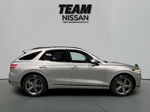 Used 2023 Genesis GV70 2.5T w/ Sport Prestige Package AWD/4WD image 8