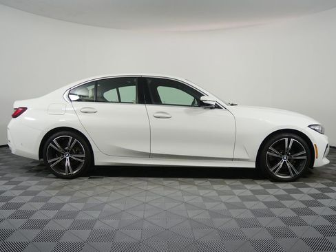 Certified 2024 BMW 330i xDrive 330i xDrive w/ Premium Package image 2