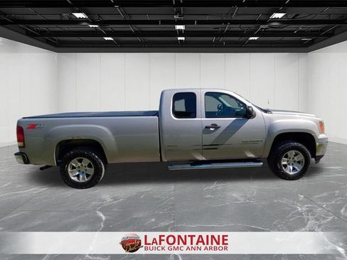Used 2008 GMC Sierra 1500 SLE w/ Power Pack Plus AWD/4WD image 6
