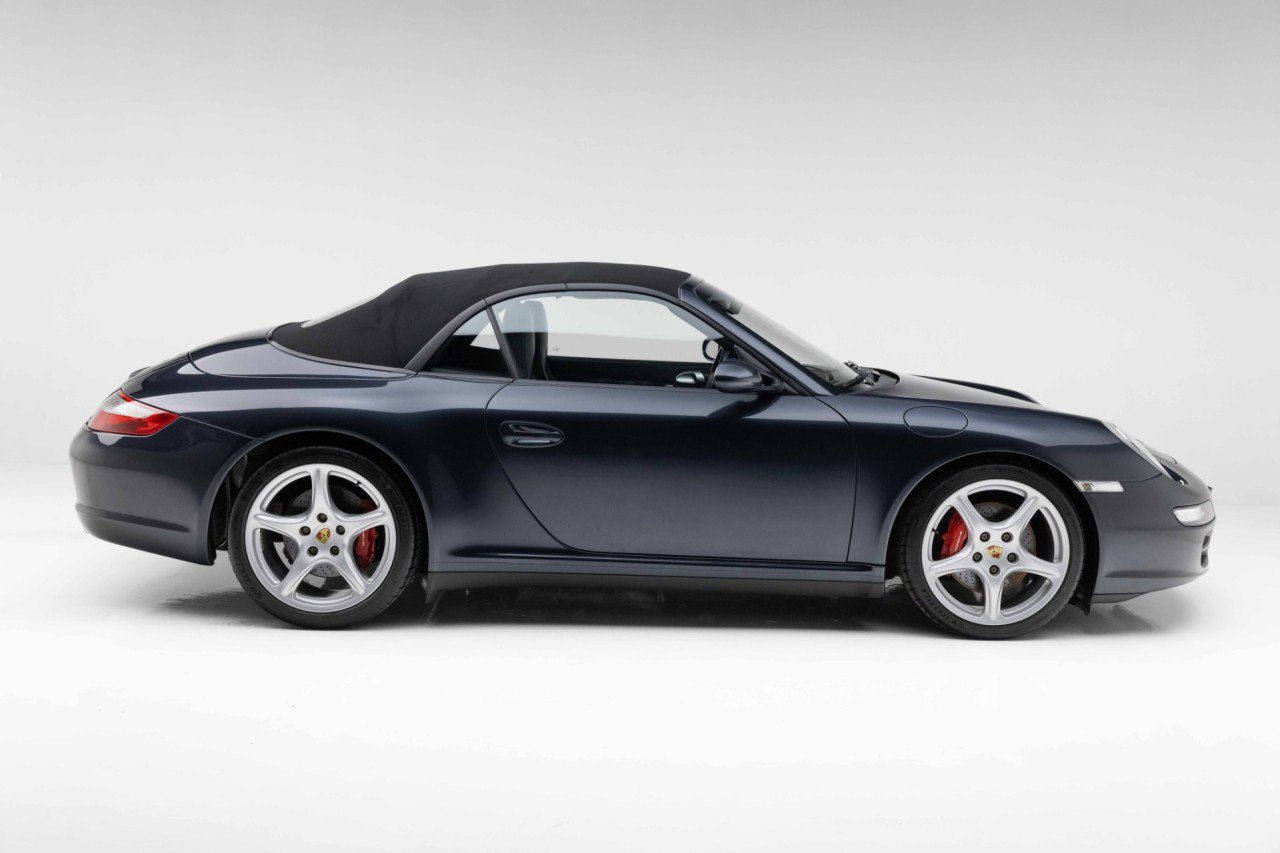 Used 2006 Porsche 911 Carrera 4S AWD/4WD image 33