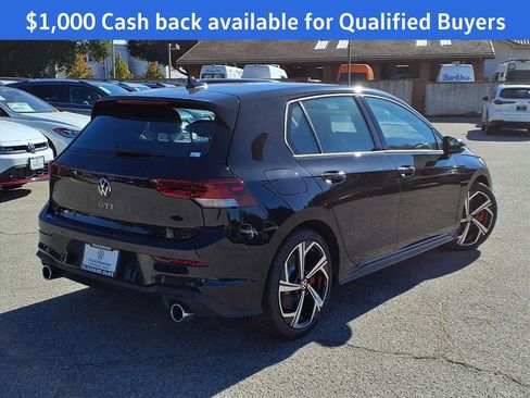 New 2025 Volkswagen GTI SE image 5