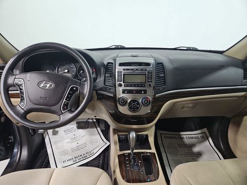 Used 2011 Hyundai Santa Fe GLS image 13
