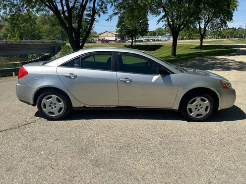 Used 2008 Pontiac G6 Value Leader FWD image 5